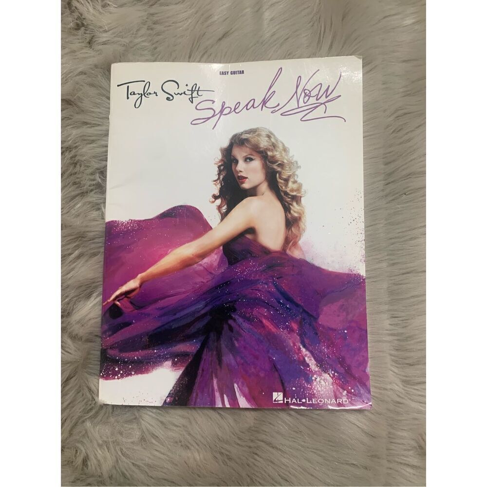 Taylor Swift Speak Now Guitar Book